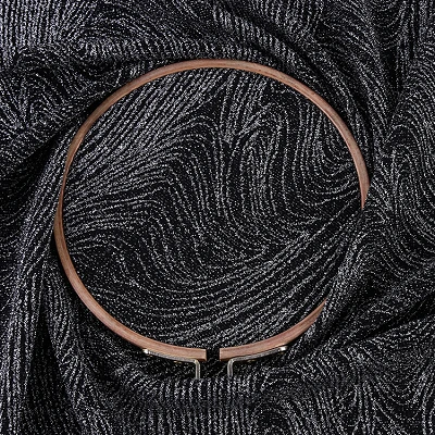 Elastische filigraan stof
