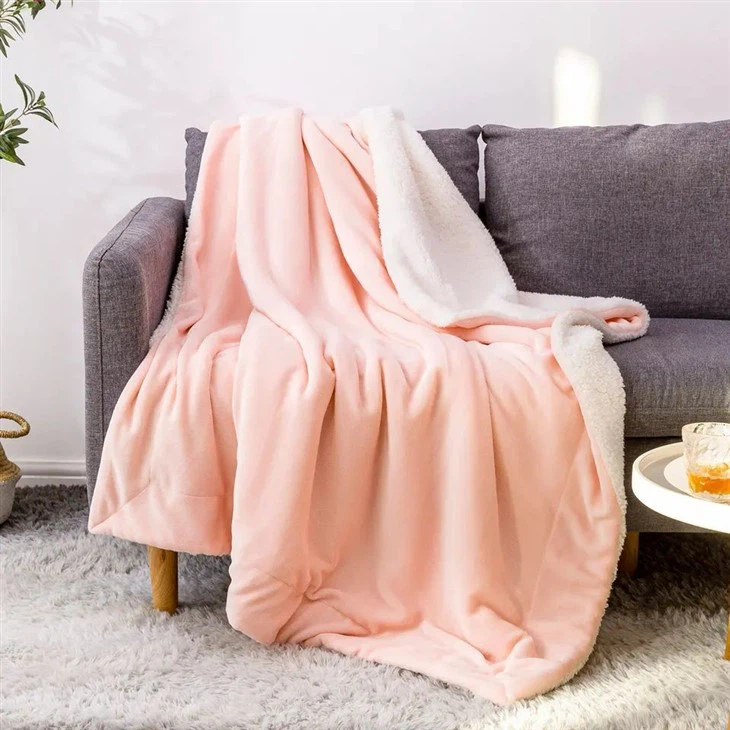 thick sherpa blanket