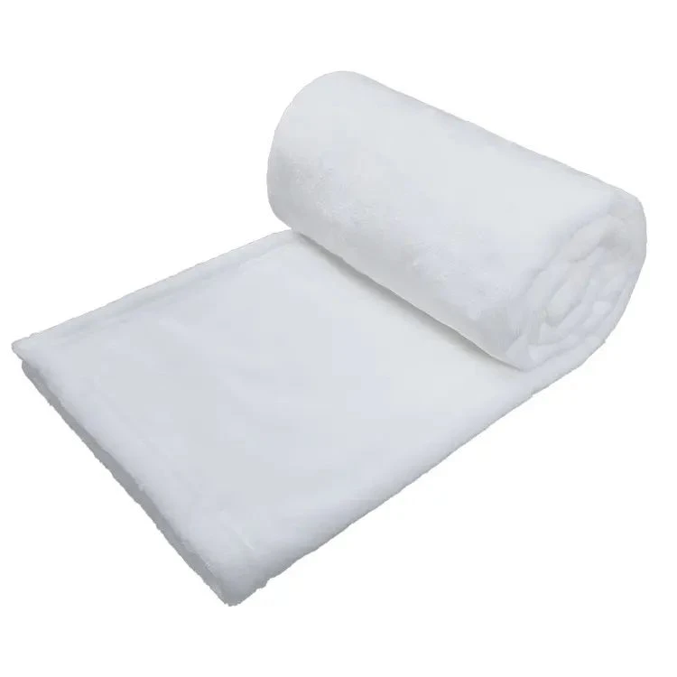 Witte polarfleece deken